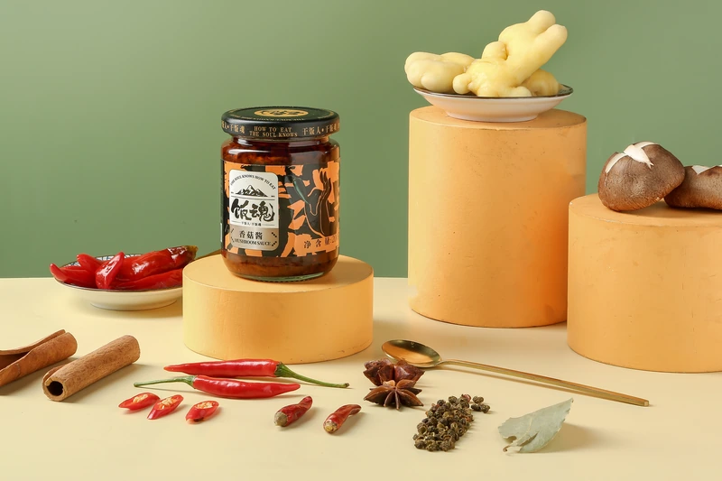 Mushroom Sauce product photography